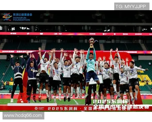 9号足球传奇再续辉煌 绽放绿茵场的顶级锋线力量